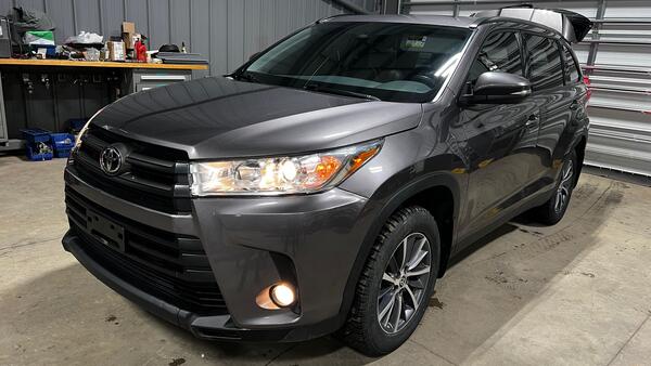 Toyota Highlander — Deep Detailing